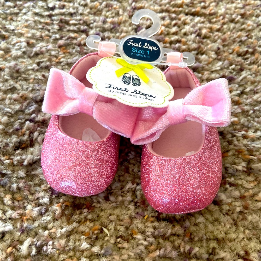 Baby girl shoes brand new!